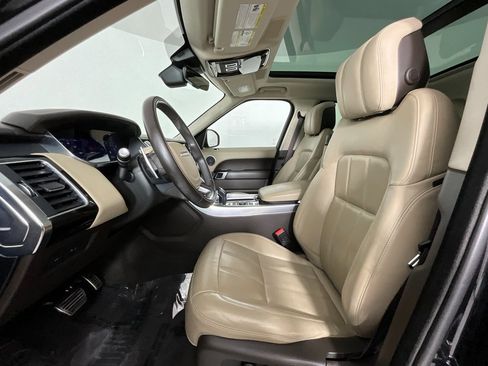 Certified 2022 Land Rover Range Rover Sport HSE Silver Edition image 16