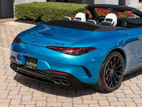 Used 2024 Mercedes-Benz SL 63 AMG 4MATIC image 23