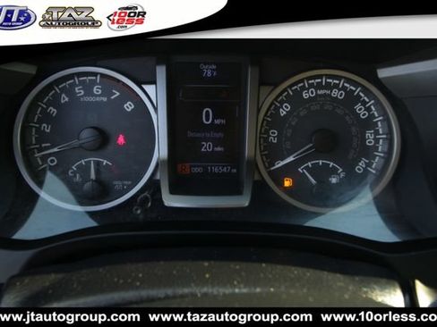 Used 2019 Toyota Tacoma SR5 AWD/4WD image 17