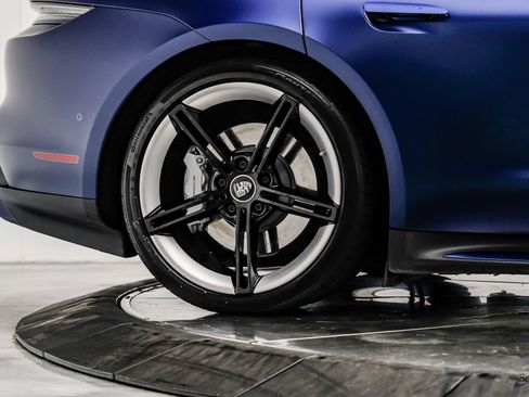 Used 2020 Porsche Taycan Turbo image 84