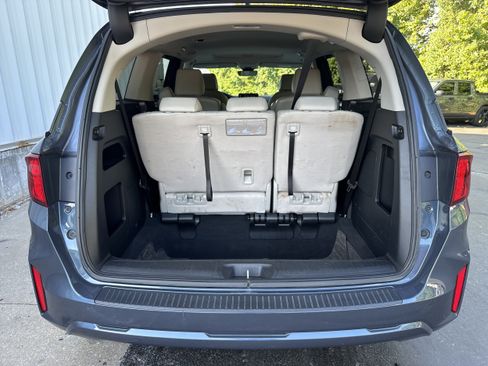Used 2025 Honda Odyssey EX-L image 12