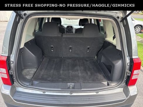 Used 2014 Jeep Patriot Latitude image 27