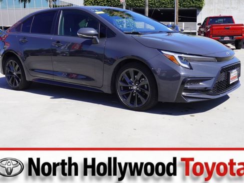 Used 2024 Toyota Corolla SE w/ SE Premium Package image 1