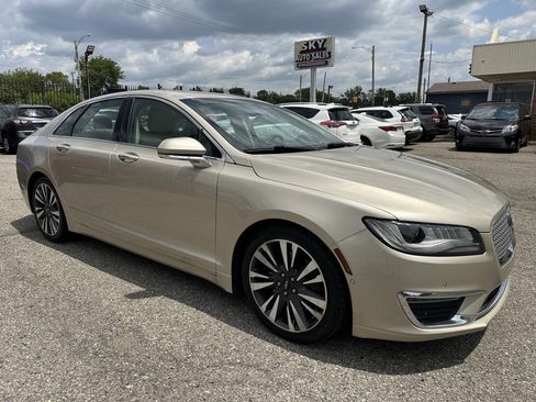 Used 2017 Lincoln MKZ Reserve w/ Technology Package image 3