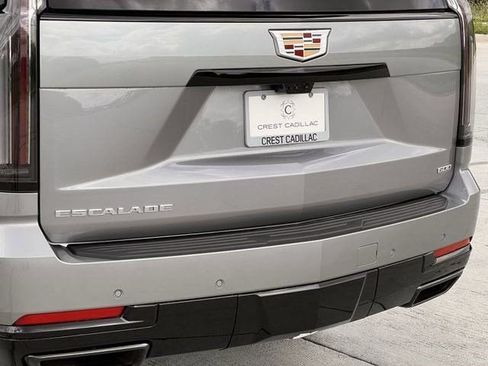 New 2026 Cadillac Escalade Sport w/ Touring Package AWD/4WD image 7