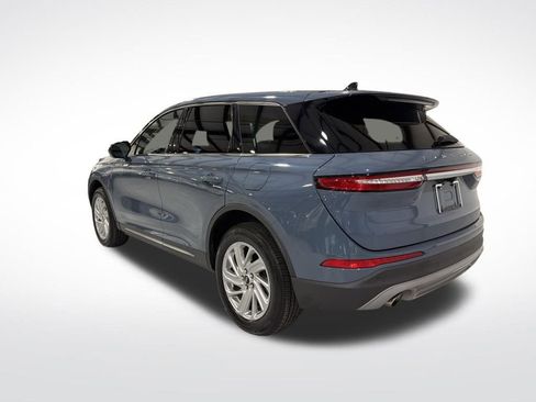 Used 2023 Lincoln Corsair FWD image 9