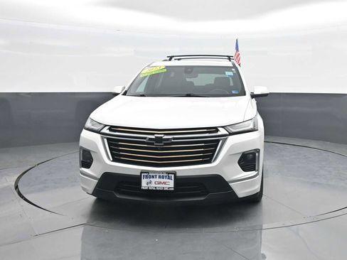 Used 2023 Chevrolet Traverse High Country AWD/4WD image 3