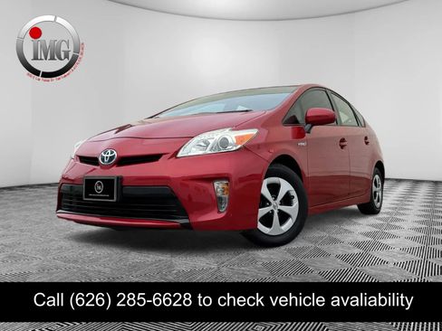 Used 2012 Toyota Prius Two image 1