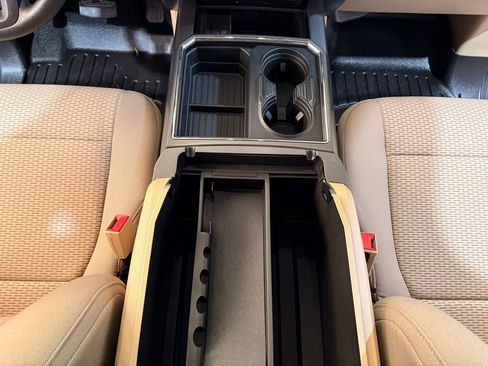 Used 2019 Ford F250 XLT w/ XLT Value Package image 22