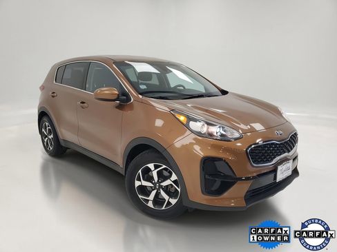 Used 2021 Kia Sportage LX image 1