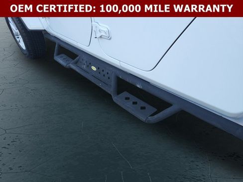 Used 2023 Jeep Gladiator Sport AWD/4WD image 9