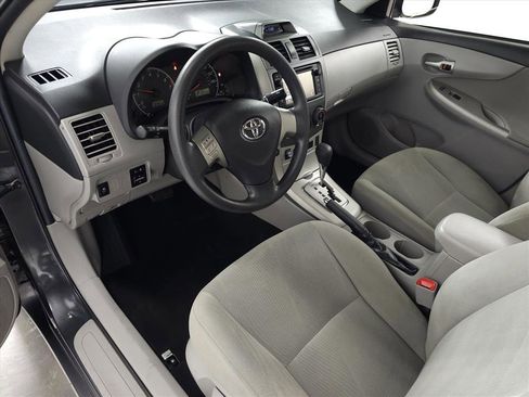 Used 2013 Toyota Corolla LE image 13