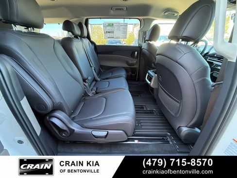 New 2026 Kia Carnival EX image 33
