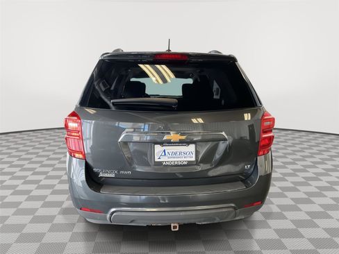 Used 2017 Chevrolet Equinox LT w/ Convenience Package image 6