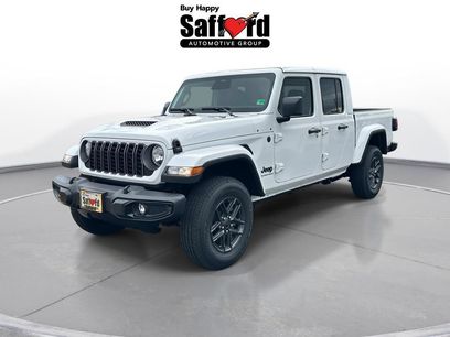 New 2026 Jeep Gladiator Sport