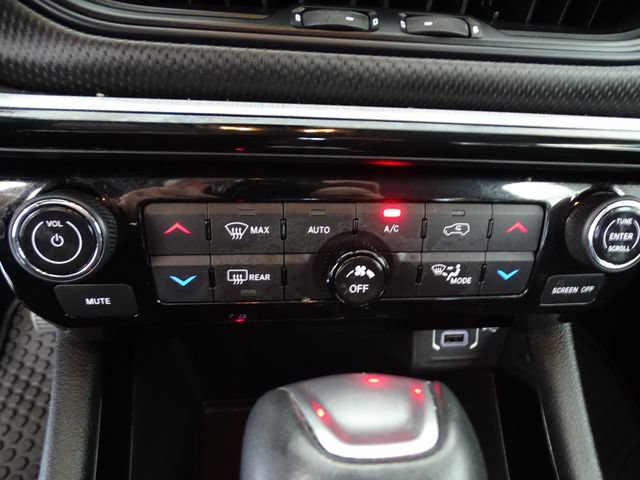 Used 2022 Jeep Compass Trailhawk w/ Trailhawk Convenience Group AWD/4WD image 12
