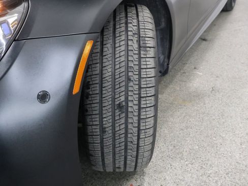 Used 2022 Mercedes-Benz E 53 AMG 4MATIC Sedan image 4