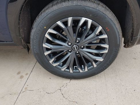New 2026 Nissan Rogue Platinum AWD/4WD image 30