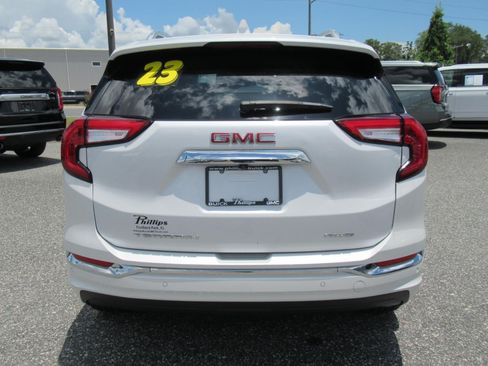 Used 2023 GMC Terrain Denali AWD/4WD image 6