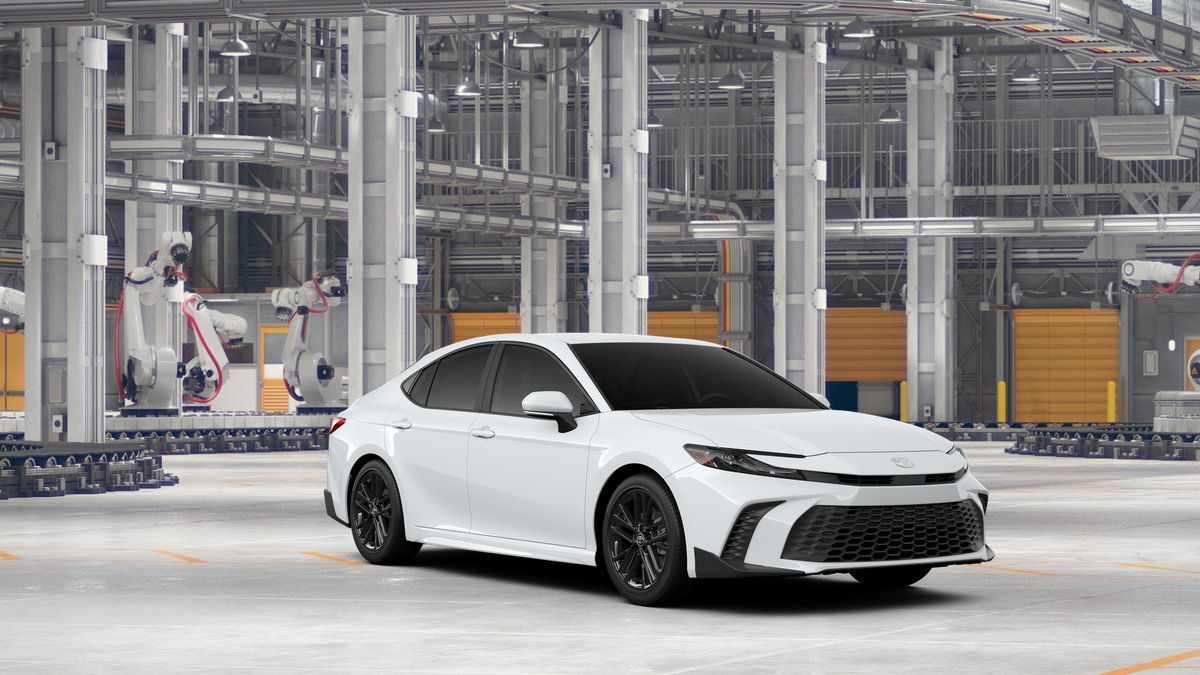 New 2026 Toyota Camry SE FWD image 17