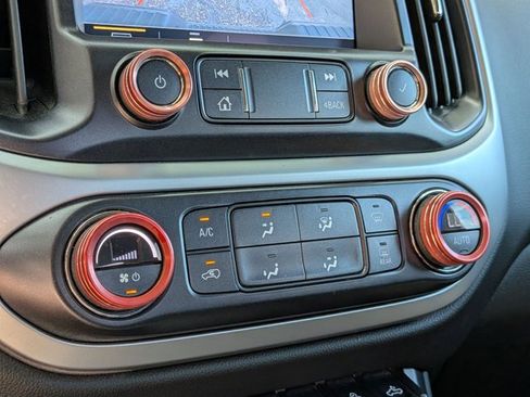 Used 2021 Chevrolet Colorado ZR2 image 8