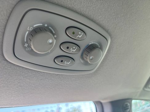Used 2008 Toyota Sienna LE FWD image 14