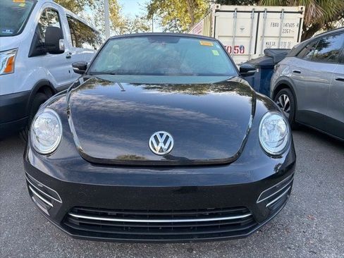 Used 2018 Volkswagen Beetle 2.0T S image 3