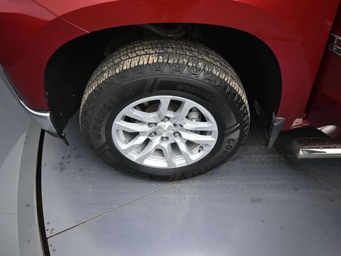 Used 2019 Chevrolet Silverado 1500 LT w/ Texas Edition AWD/4WD image 32