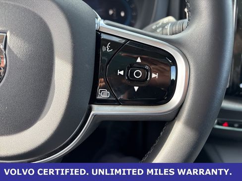 Certified 2025 Volvo XC60 B5 Plus image 23