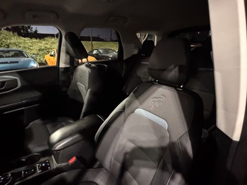 Used 2023 Ford Bronco Sport Badlands image 19
