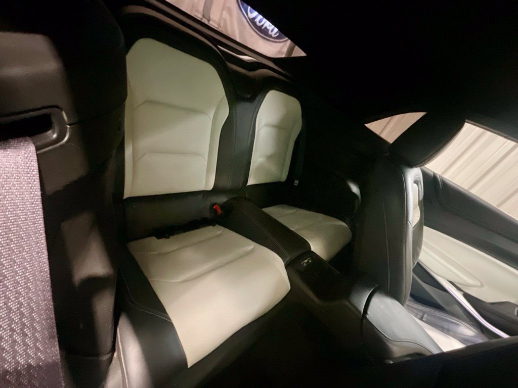 Used 2017 Chevrolet Camaro LT RWD image 13