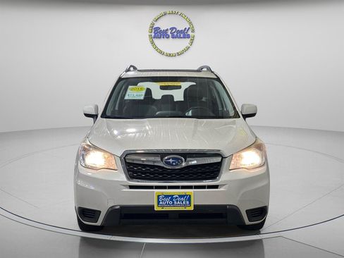 Used 2015 Subaru Forester 2.5i Premium w/ All-Weather Package AWD/4WD image 8