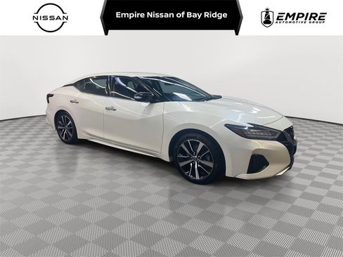 Used 2023 Nissan Maxima SV w/ Floor Mat Group image 1