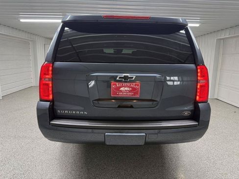 Used 2020 Chevrolet Suburban LT AWD/4WD image 6