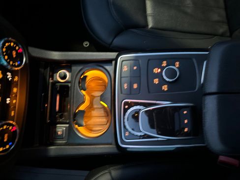 Certified 2019 Mercedes-Benz GLS 450 450 4MATIC image 24