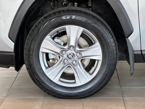 Certified 2025 Toyota RAV4 XLE AWD/4WD image 25