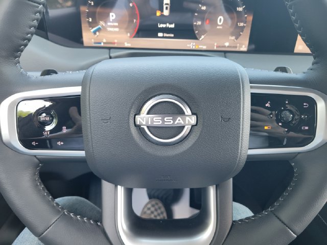 New 2026 Nissan Armada SL w/ Captain's Chari Seat Package AWD/4WD image 18