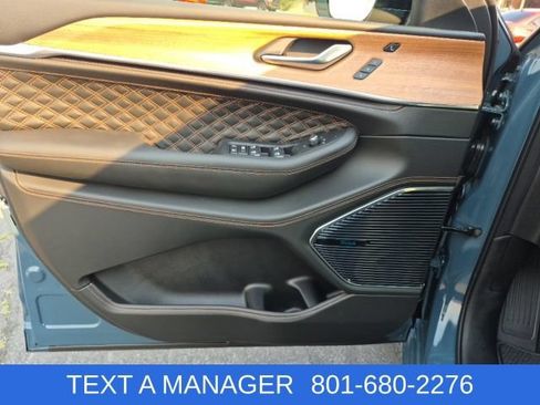 New 2026 Jeep Grand Cherokee Summit AWD/4WD image 20