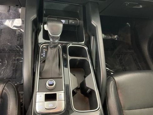 Used 2020 Kia Telluride LX FWD image 19