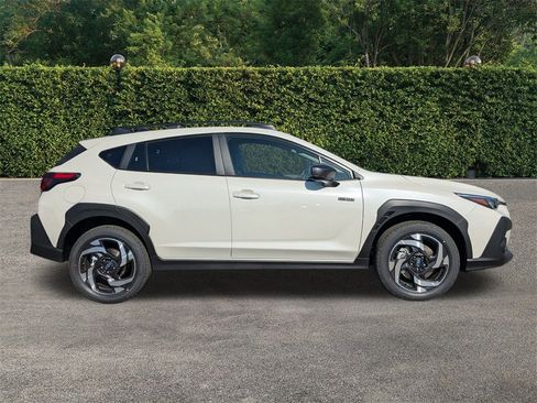 New 2026 Subaru Crosstrek 2.5i Limited image 3