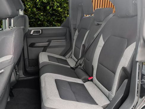 Used 2025 Ford Bronco Big Bend AWD/4WD image 12
