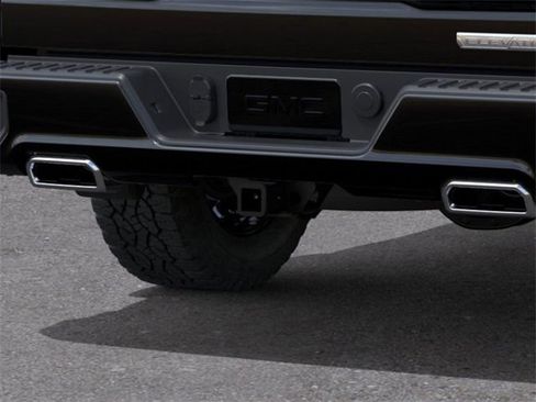 New 2026 GMC Sierra 1500 Elevation image 14