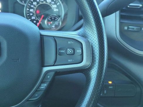 Used 2024 RAM 3500 Tradesman w/ Chrome Appearance Group AWD/4WD image 25