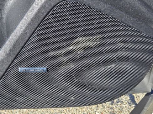 Used 2022 Subaru WRX Premium AWD/4WD image 17