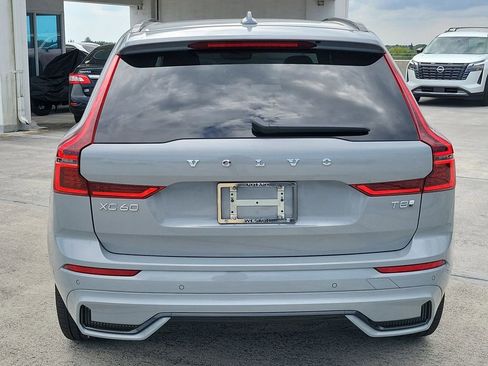 New 2026 Volvo XC60 T8 Plus w/ Climate Package AWD/4WD image 5
