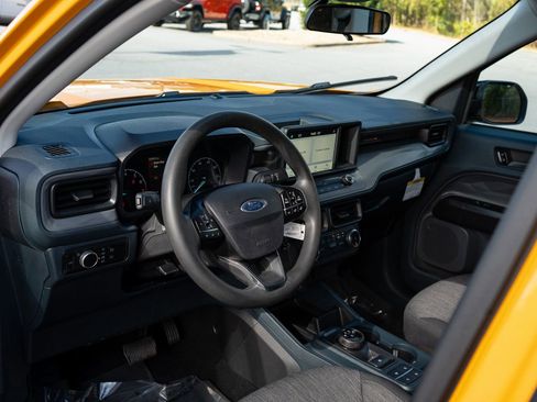 Used 2023 Ford Maverick XLT w/ Black Appearance Package image 13