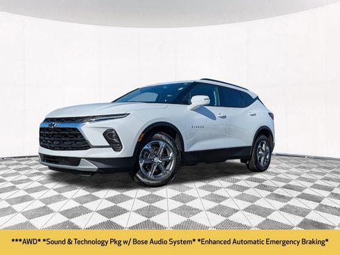 Used 2024 Chevrolet Blazer LT w/ Sound & Technology Package image 2
