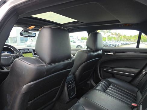 Used 2023 Chrysler 300 S RWD image 23