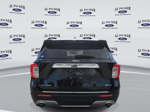Certified 2021 Ford Explorer Limited AWD/4WD image 5