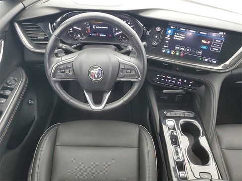 Used 2023 Buick Envision Essence image 17